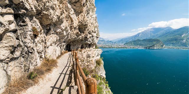 Cycling the Ponale trail from Riva del Garda - Pic 7